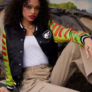 🦖 RARE NWT JURASSIC PARK SATIN BOMBER JACKET